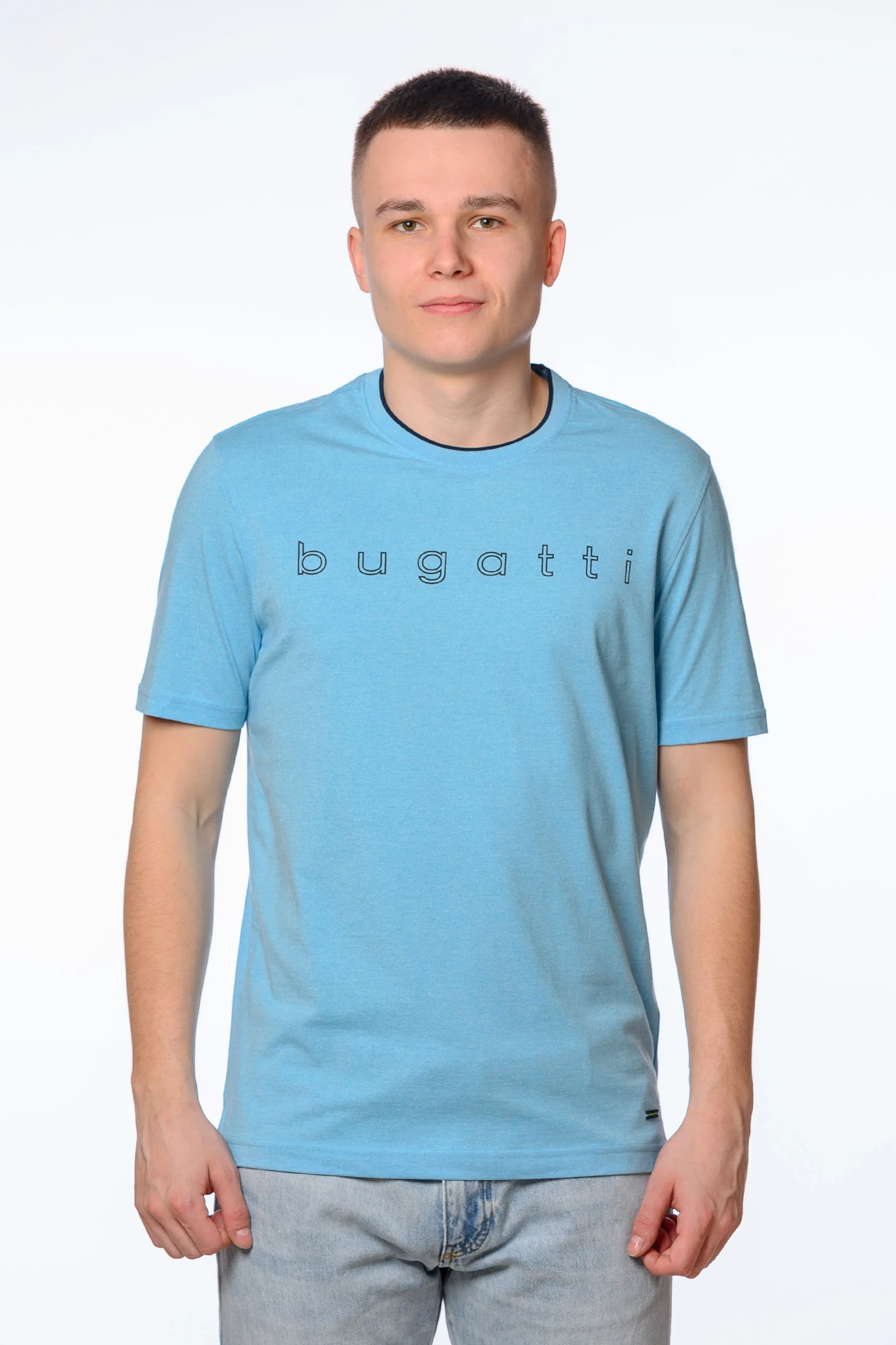 Футболка BUGATTI 15085 8350/350 Футболка BUGATTI 15085 8350/350